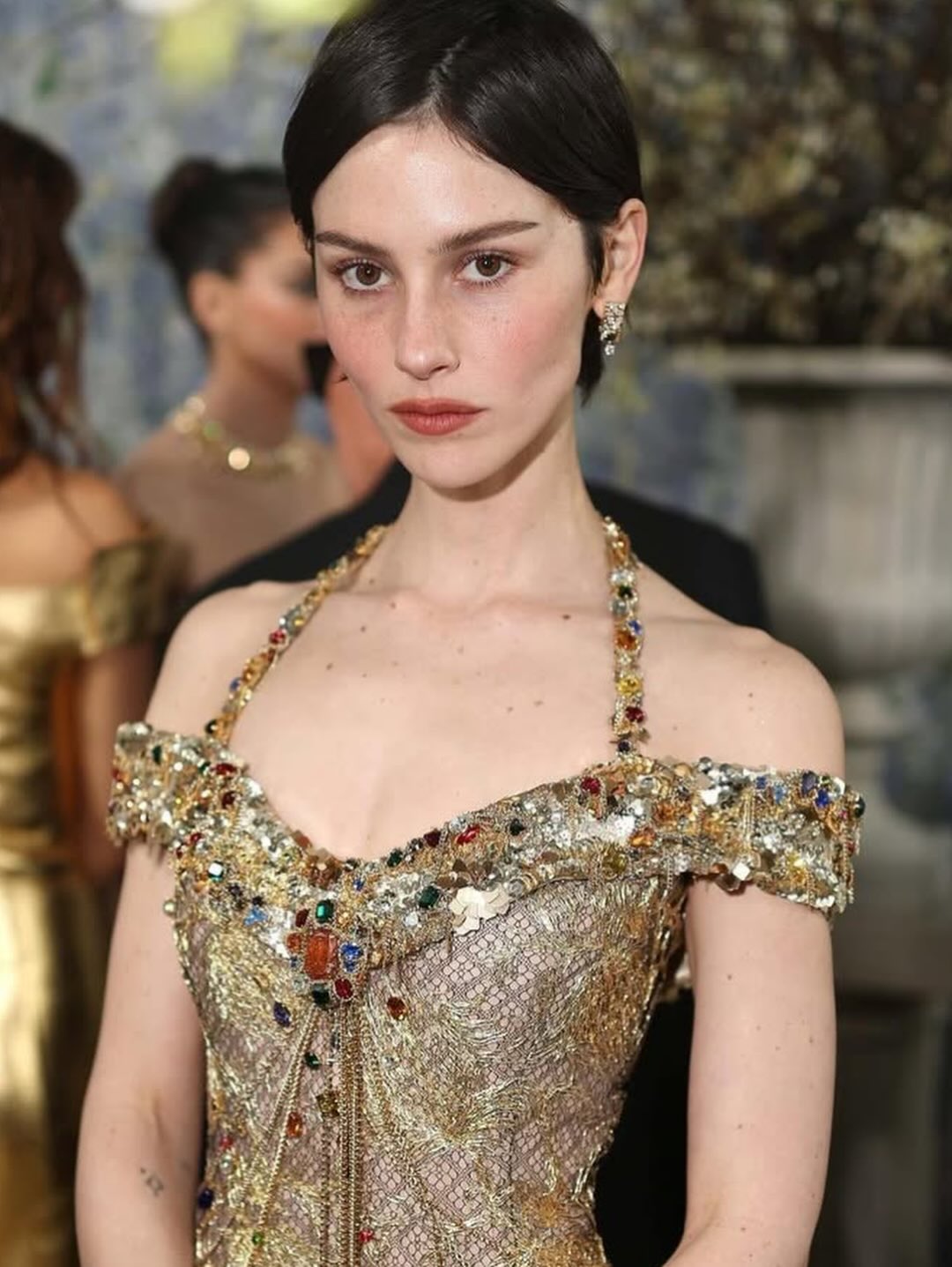 gracie abrams met gala 2026 pixie haircut